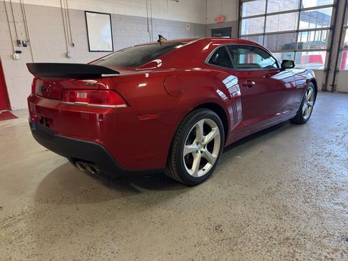 Used 2015 Chevrolet Camaro SS w/ Rear Vision Package RWD image 8