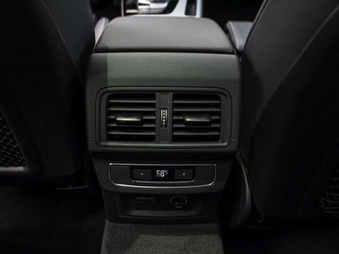 Used 2023 Audi Q5 2.0T Premium Plus w/ Premium Plus Package AWD/4WD image 43