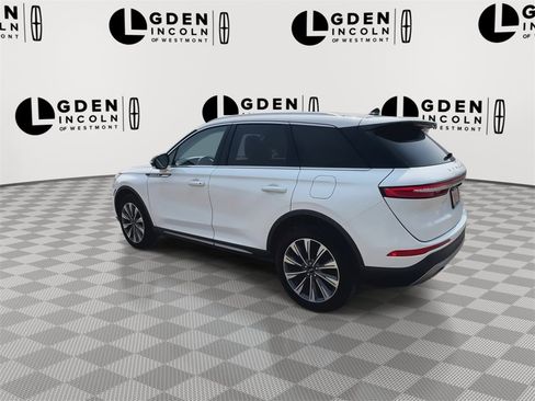 Used 2022 Lincoln Corsair Reserve w/ Elements Package image 6