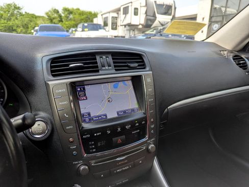 Used 2013 Lexus IS 250C image 20