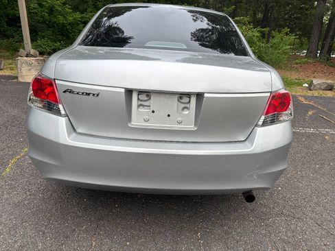Used 2010 Honda Accord LX image 6