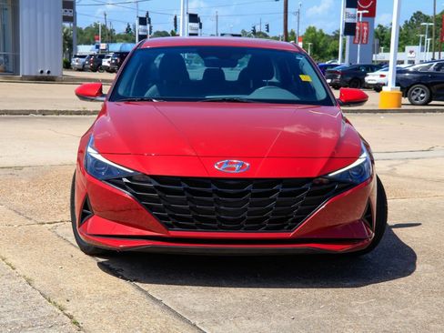 Used 2023 Hyundai Elantra SEL FWD image 23