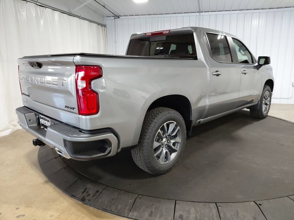 New 2026 Chevrolet Silverado 1500 RST AWD/4WD image 9