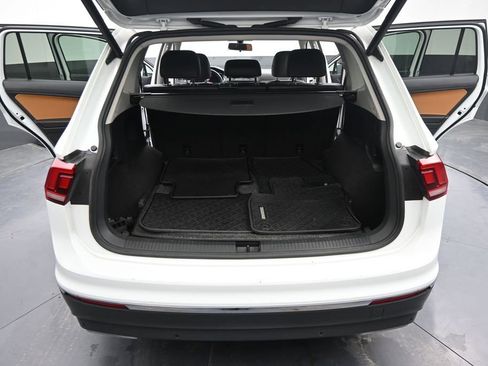 Used 2019 Volkswagen Tiguan SEL AWD/4WD image 33