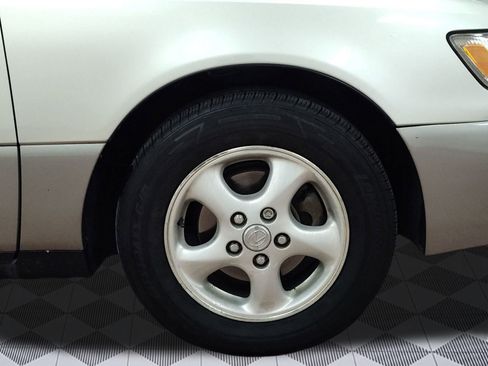 Used 1998 Lexus ES 330 image 11