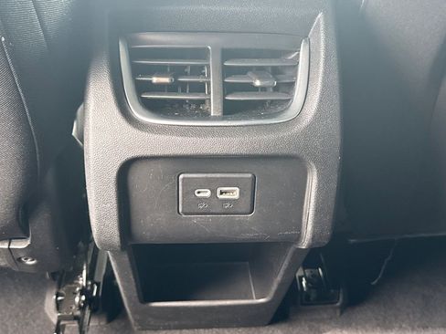 Used 2021 Chevrolet Blazer LT image 26