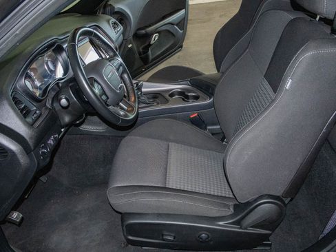 Used 2023 Dodge Challenger GT RWD image 7