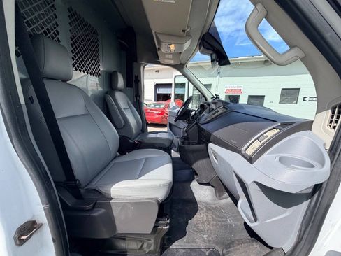 Used 2017 Ford Transit 250 130 Medium Roof RWD image 53