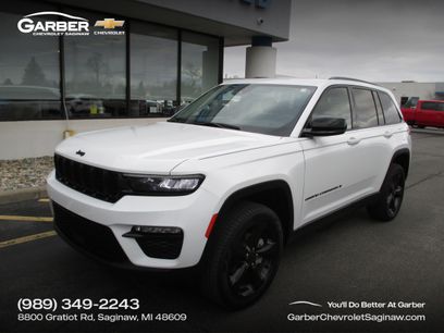 Used 2023 Jeep Grand Cherokee Limited w/ Black Appearance Package