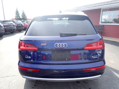 Used 2018 Audi Q5 2.0T Premium Plus w/ Premium Plus Package AWD/4WD image 5