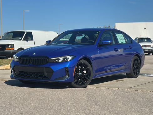 New 2026 BMW 330i NA image 1