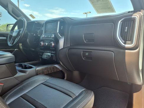 Used 2021 GMC Sierra 1500 Denali w/ Denali Ultimate Package AWD/4WD image 10