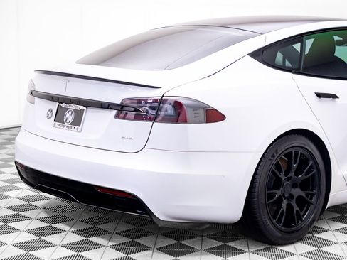 Used 2021 Tesla Model S Plaid AWD/4WD image 33