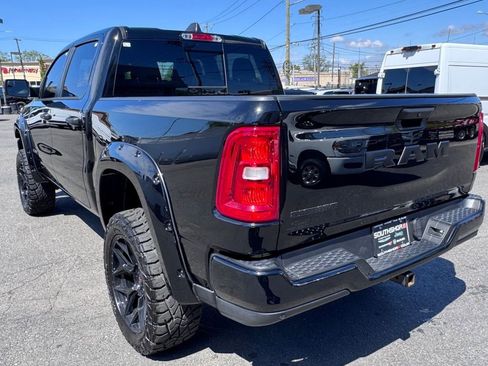 Used 2025 RAM 1500 Big Horn RWD image 5