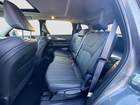 Certified 2026 INFINITI QX60 Luxe w/ Cargo Package FWD image 27