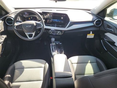 New 2026 Chevrolet Trax LT w/ Midnight Edition image 17