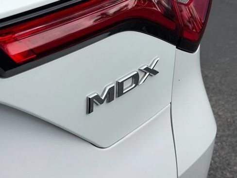 Certified 2024 Acura MDX SH-AWD w/ Technology Package image 14