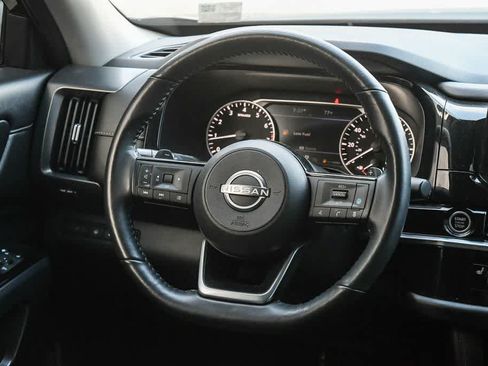 Used 2023 Nissan Pathfinder SL w/ Cargo Package FWD image 13