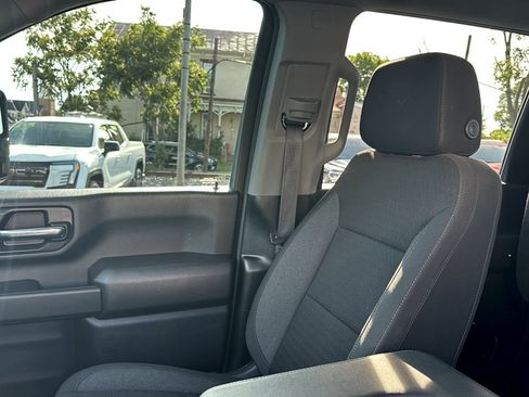 Used 2024 Chevrolet Silverado 2500 Custom w/ Custom Value Package AWD/4WD image 12