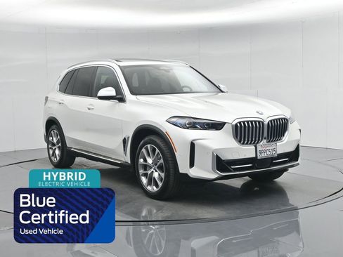 Used 2025 BMW X5 xDrive50e image 1