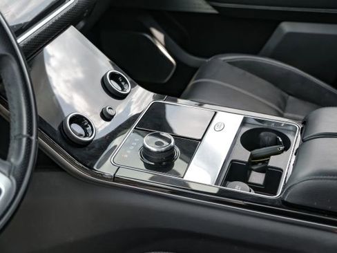 Used 2018 Land Rover Range Rover Velar R-Dynamic SE image 25