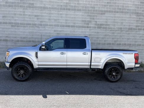 Used 2022 Ford F350 Lariat w/ Tremor Off-Road Package AWD/4WD image 7