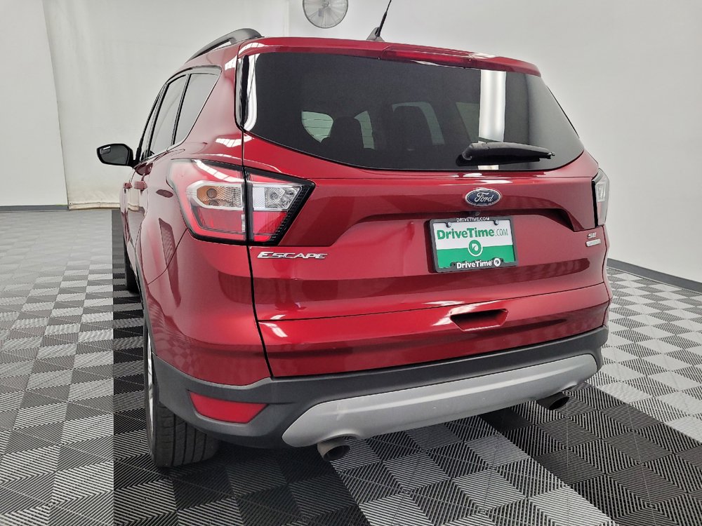 Used 2018 Ford Escape SE w/ SE Sync 3 Package FWD image 6
