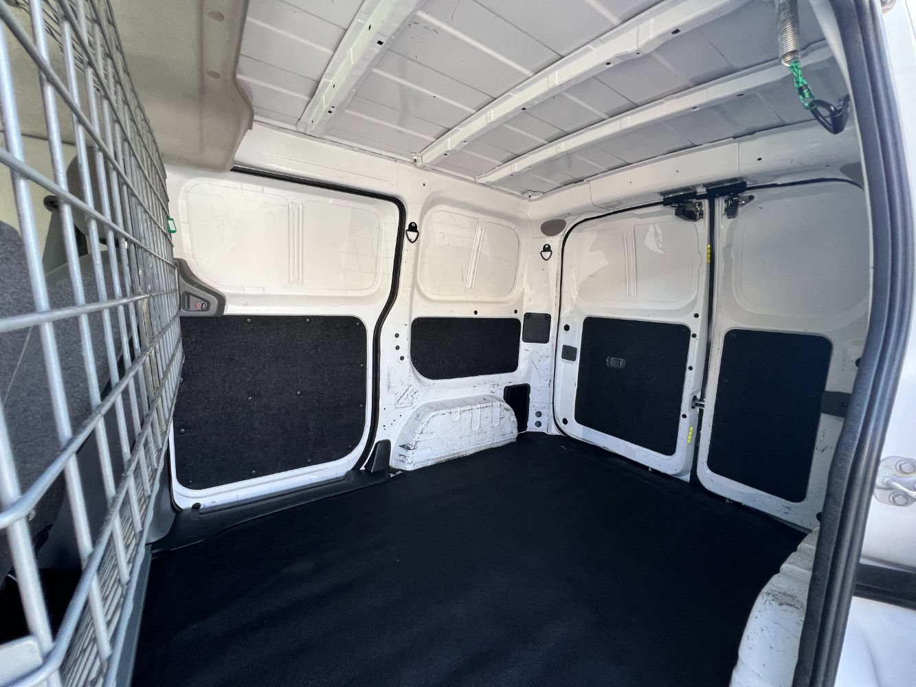 Used 2019 Nissan NV200 S w/ Cruise Control Package FWD image 25