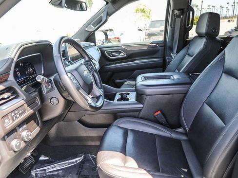 Used 2023 Chevrolet Tahoe LT w/ Luxury Package RWD image 17