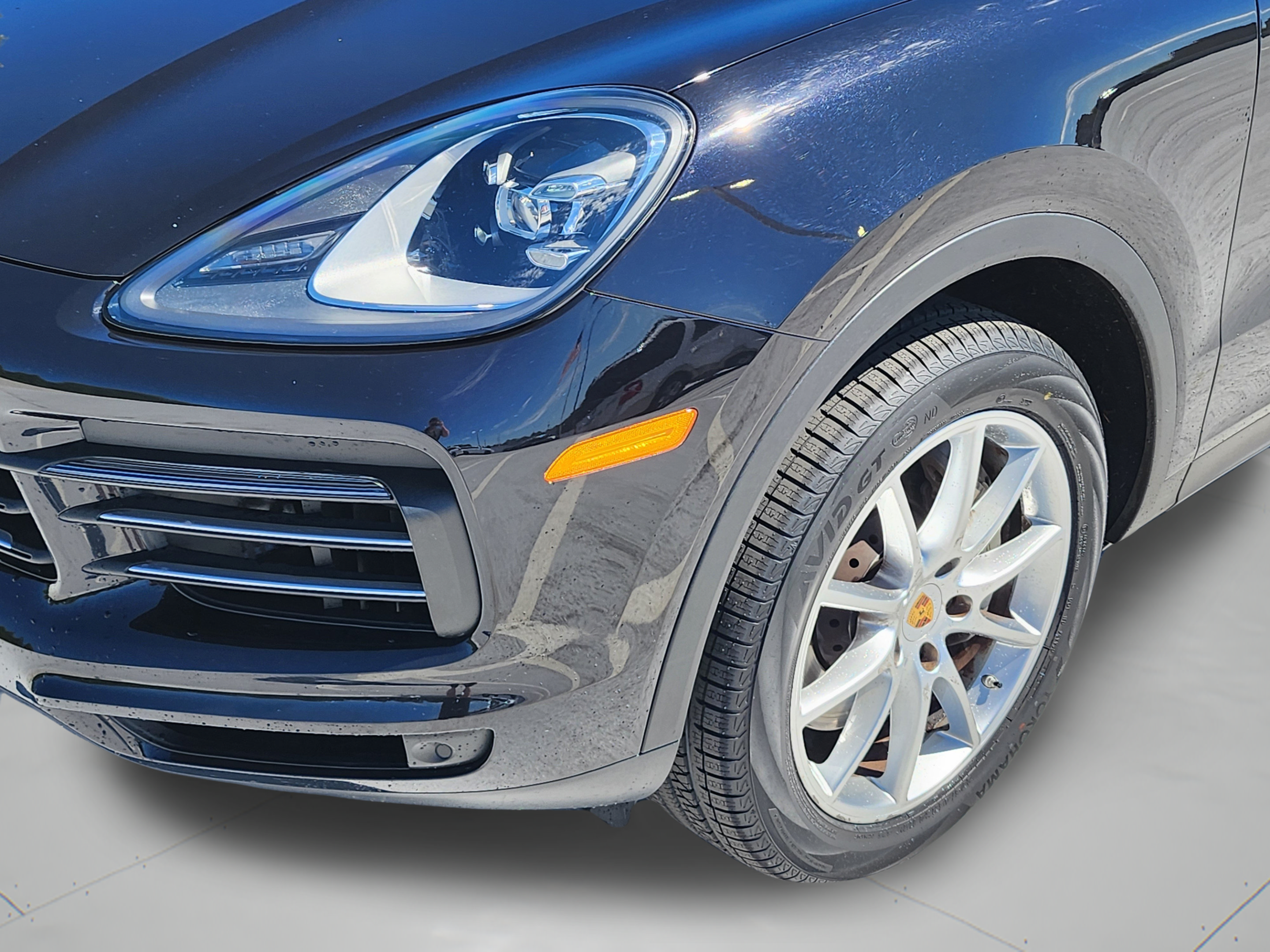 Used 2019 Porsche Cayenne S AWD/4WD image 9