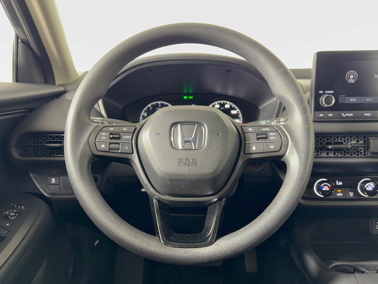 Used 2025 Honda HR-V LX image 10