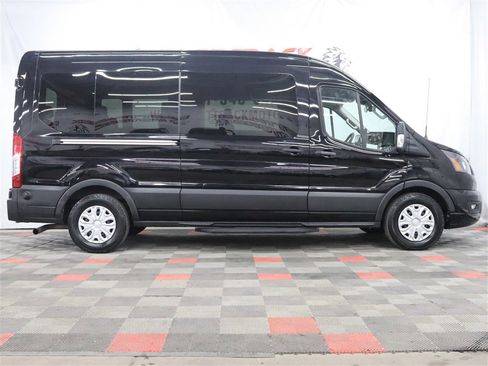 Used 2024 Ford Transit 350 XLT RWD image 4