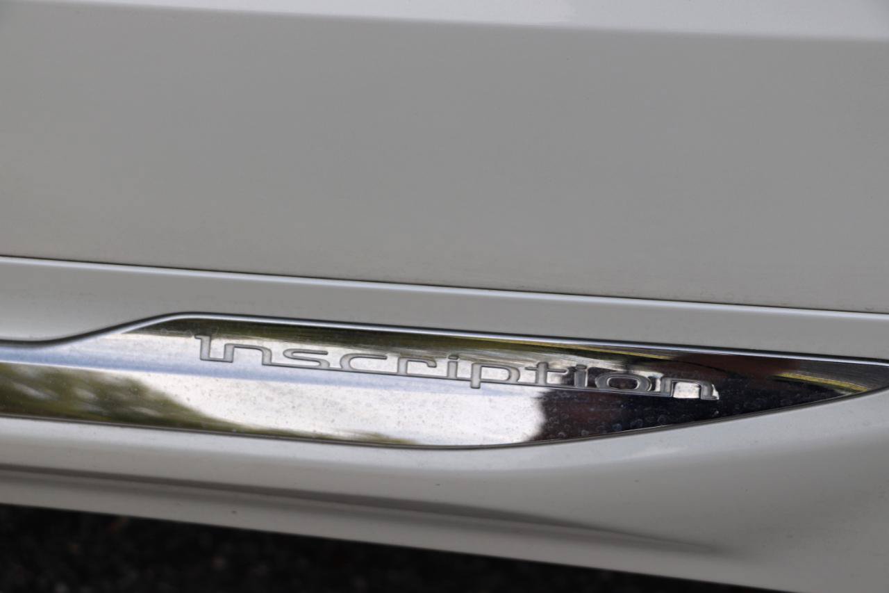 Used 2019 Volvo XC60 T6 Inscription w/ Protection Package Premier AWD/4WD image 42
