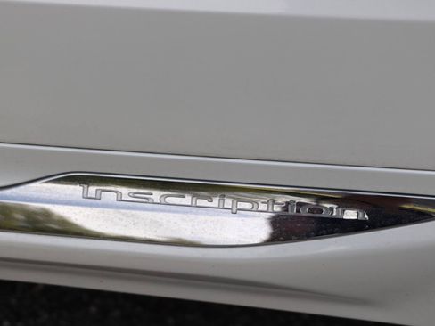 Used 2019 Volvo XC60 T6 Inscription w/ Protection Package Premier AWD/4WD image 42