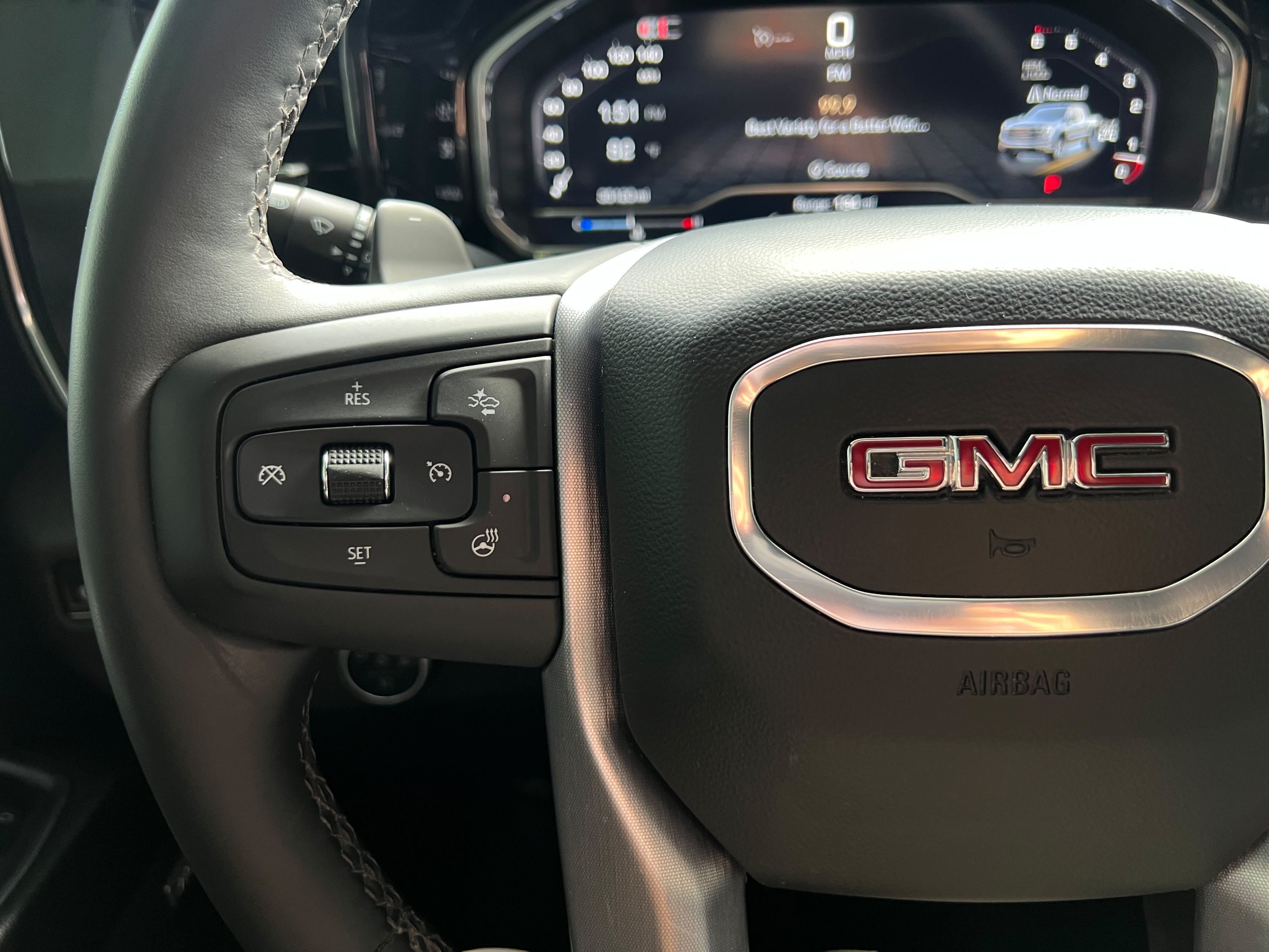 Used 2024 GMC Sierra 1500 SLT AWD/4WD image 20