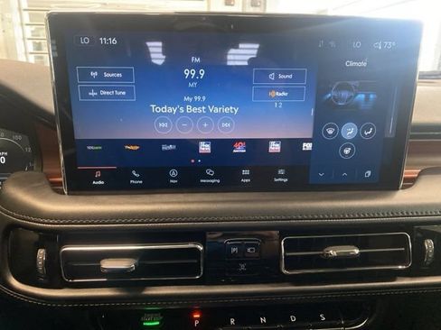 Used 2022 Lincoln Nautilus Reserve AWD/4WD image 18