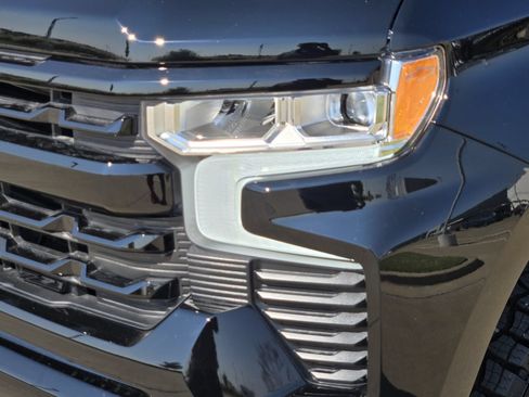 New 2026 Chevrolet Silverado 1500 LT Trail Boss w/ Convenience Package II AWD/4WD image 5