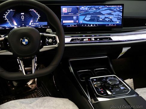 Used 2026 BMW 740i xDrive w/ Premium Package AWD/4WD image 17