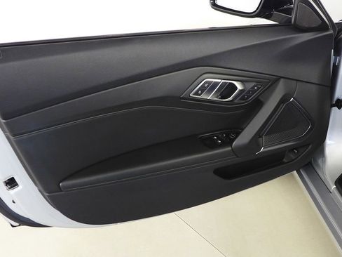 Used 2020 BMW Z4 sDrive30i w/ Driving Assistance Package image 12
