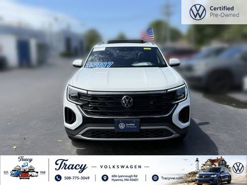 Certified 2024 Volkswagen Atlas Cross Sport SE w/ Panoramic Sunroof Package AWD/4WD image 3