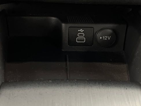 Used 2025 Ford Escape ST-Line image 45