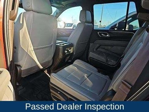 Used 2023 GMC Yukon SLT w/ Max Trailering Package image 14