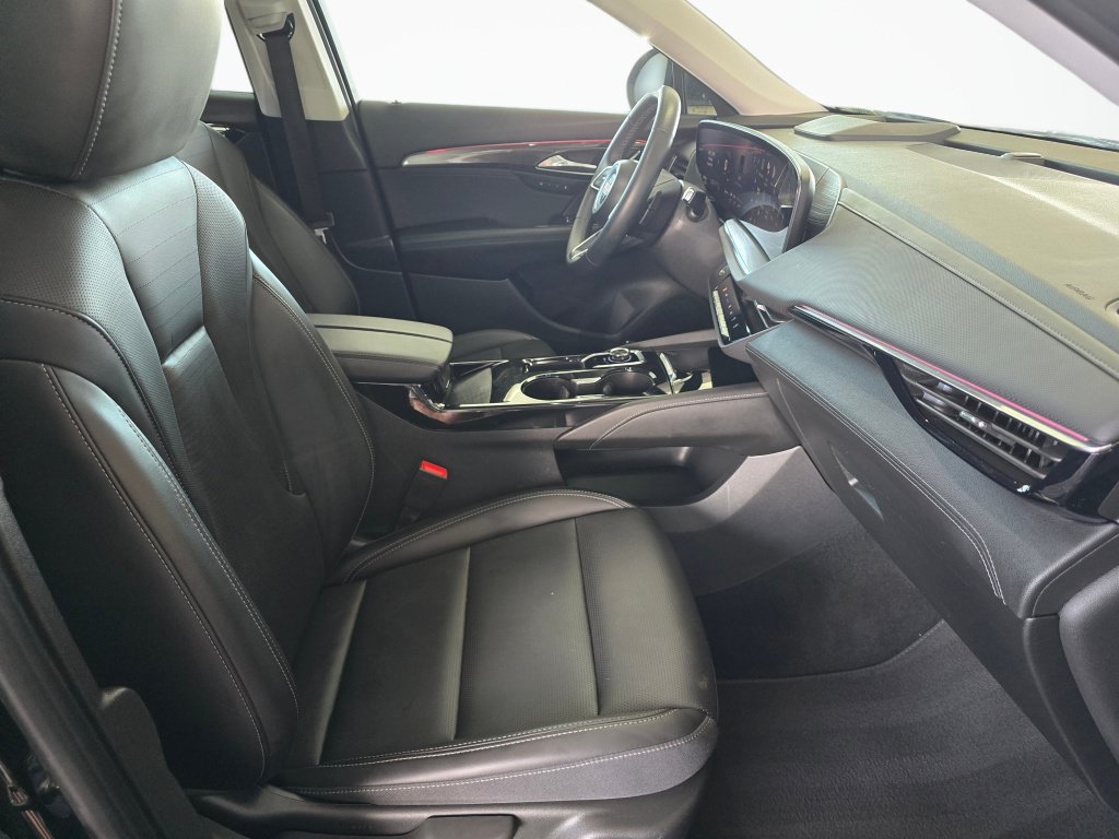 Used 2024 Buick Envision Preferred AWD/4WD image 43