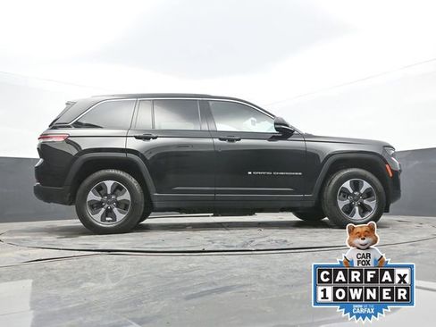 Used 2022 Jeep Grand Cherokee Limited 4xe w/ Luxury Tech Group II image 62