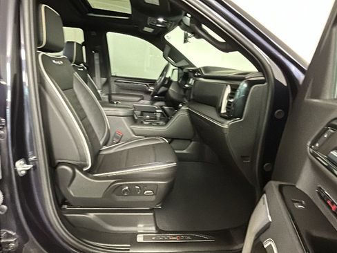 Used 2024 GMC Sierra 1500 AT4X AWD/4WD image 36