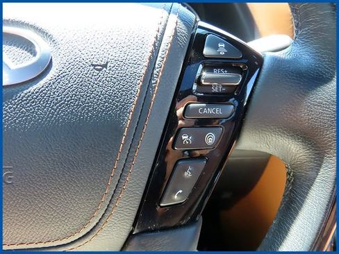 Used 2023 INFINITI QX80 Sensory w/ All-Season Package AWD/4WD image 26