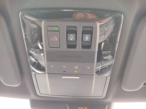 New 2026 Mitsubishi Outlander AWD image 23