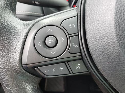 Used 2024 Toyota RAV4 XLE image 21