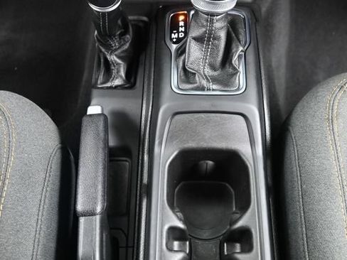 Used 2025 Jeep Wrangler Unlimited Sport AWD/4WD image 21