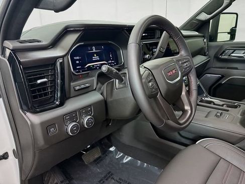 Used 2026 GMC Sierra 2500 AT4X AWD/4WD image 11